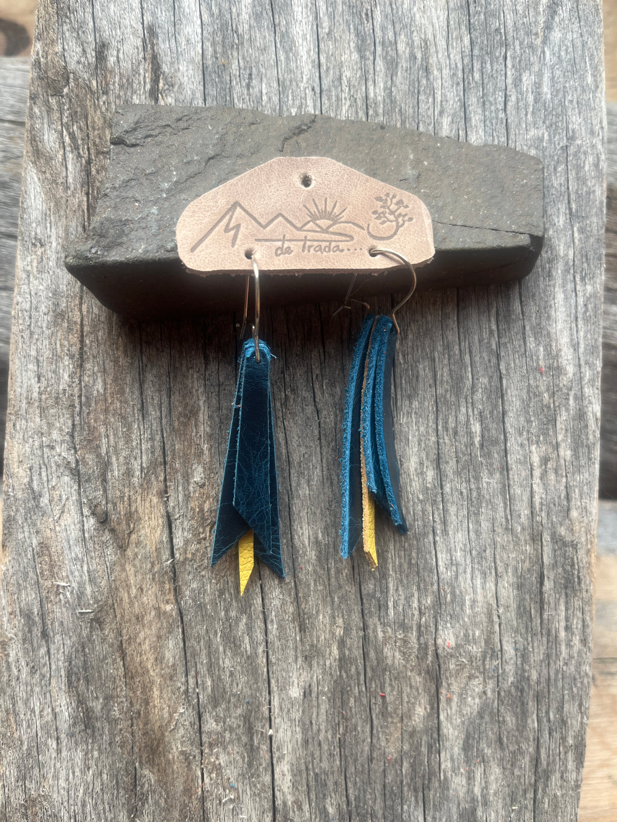 Aros Flor Larga Azul